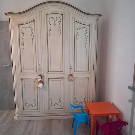 Apartmán In Bifamiliare Rosignano Solvay