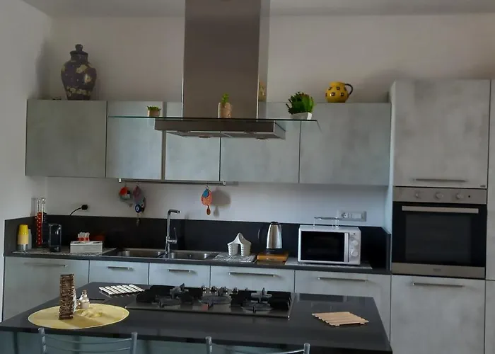 In Bifamiliare Διαμέρισμα *